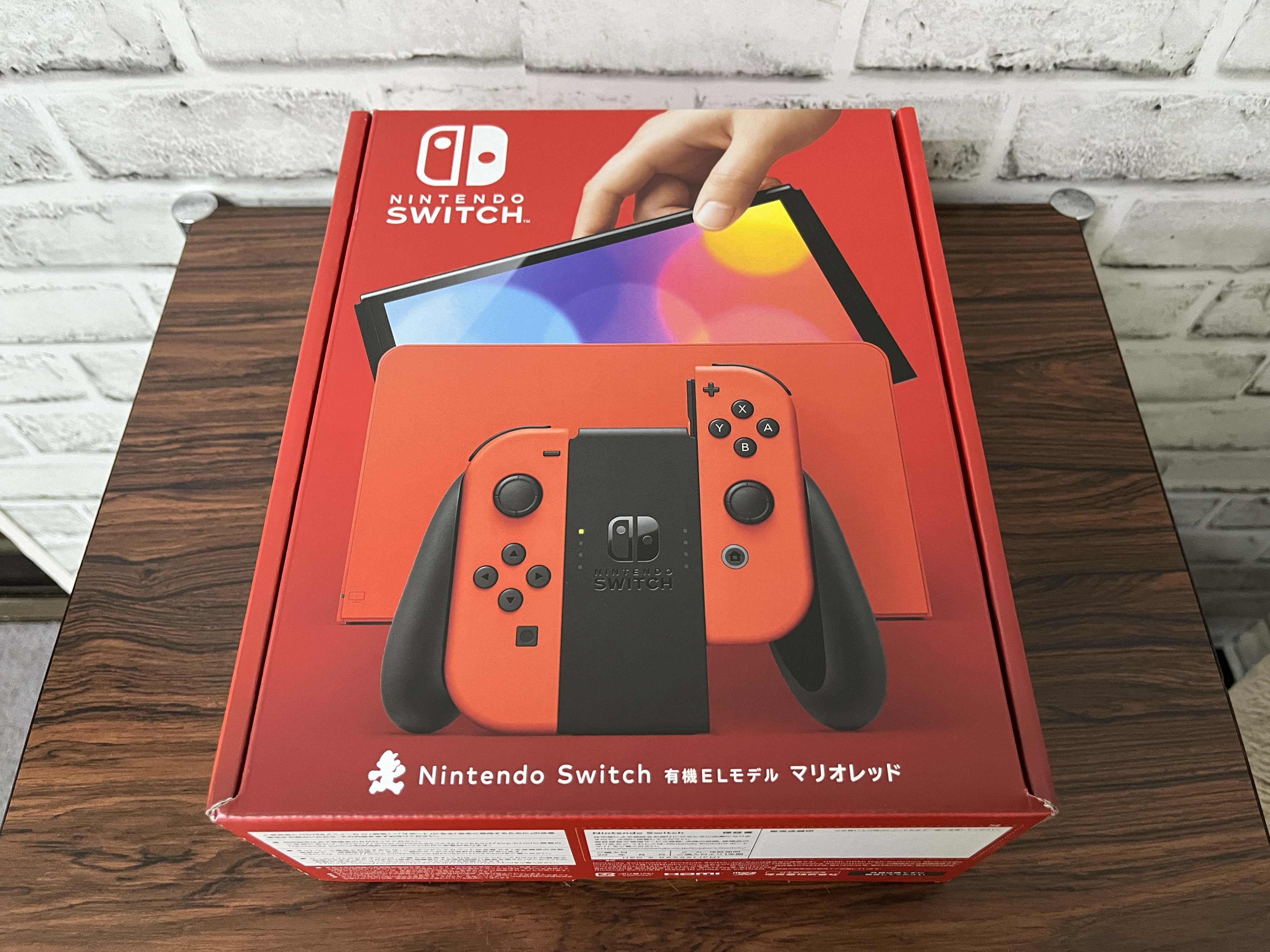 【未使用】Nintendo Switch（有機ELモデル） マリオレッド